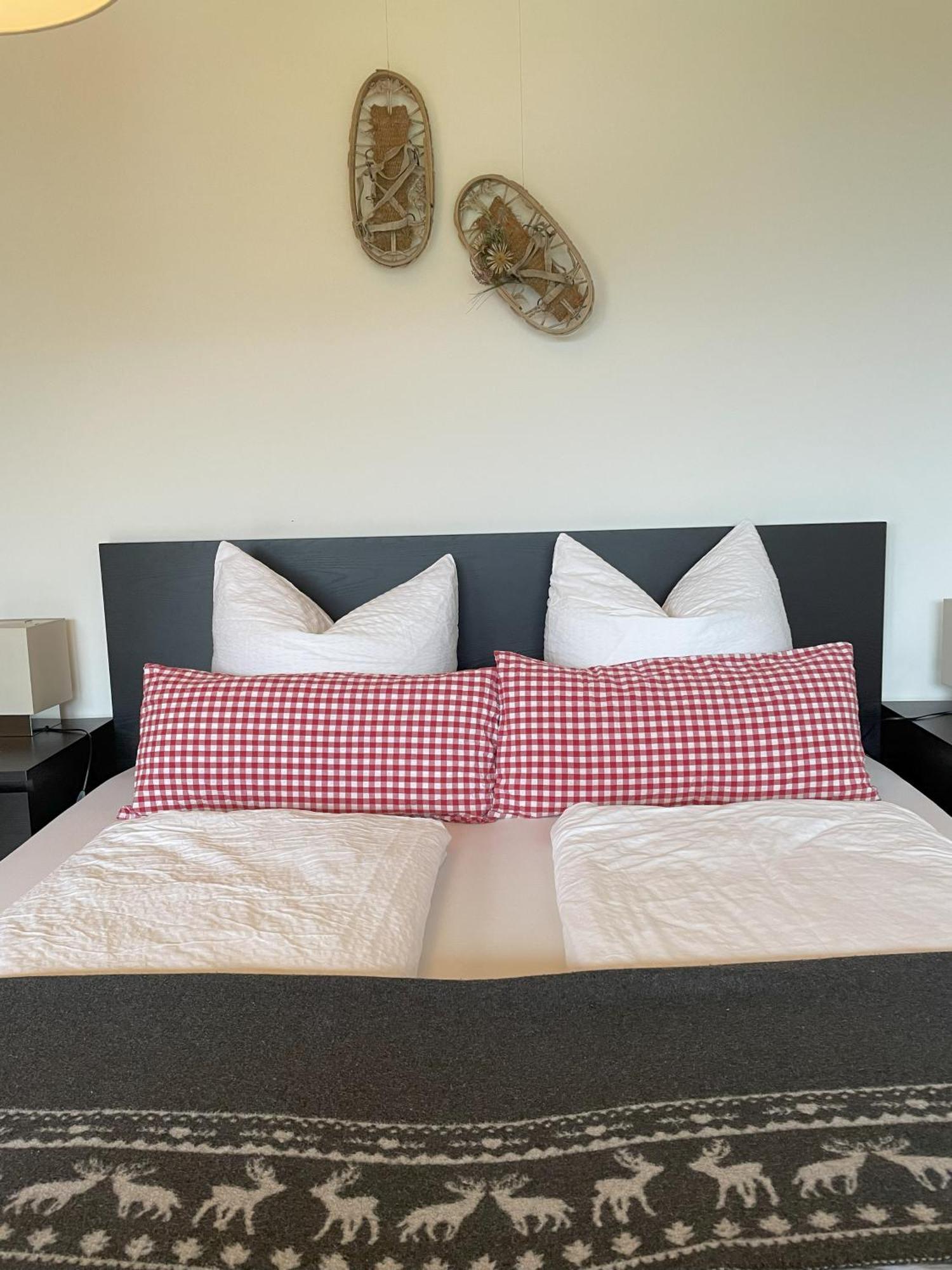 Zu Gast Bei Den Hagspiels Apartment ฮิตทีเซา ภายนอก รูปภาพ